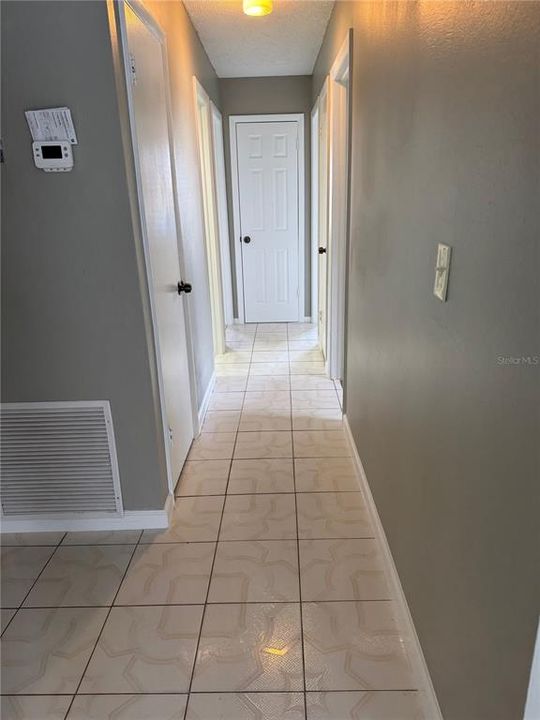 En Venta: $285,000 (3 camas, 2 baños, 1252 Pies cuadrados)