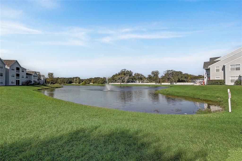 For Sale: $138,995 (1 beds, 1 baths, 733 Square Feet)