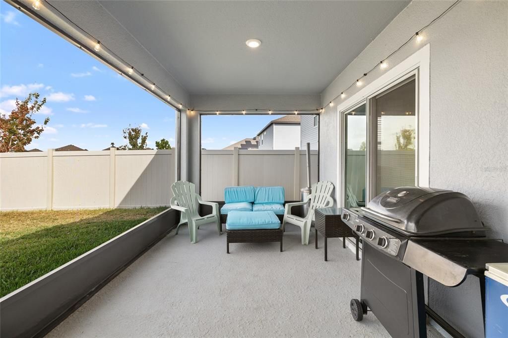 На продажу: $619,000 (4 спален, 2 ванн, 3269 Квадратных фут)