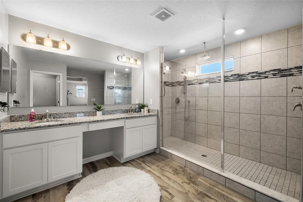 На продажу: $619,000 (4 спален, 2 ванн, 3269 Квадратных фут)