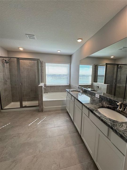 For Rent: $3,800 (4 beds, 3 baths, 2756 Square Feet)