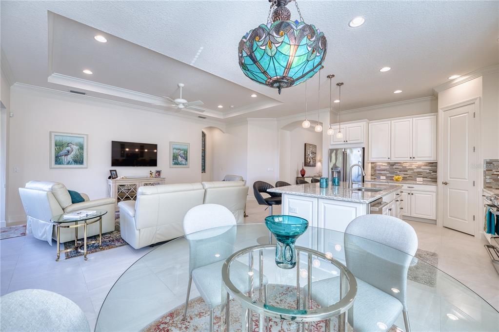 На продажу: $845,000 (3 спален, 3 ванн, 2087 Квадратных фут)