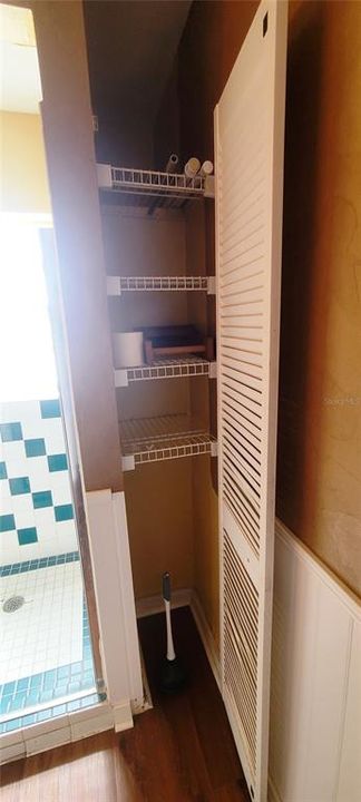 For Sale: $235,000 (3 beds, 2 baths, 1547 Square Feet)