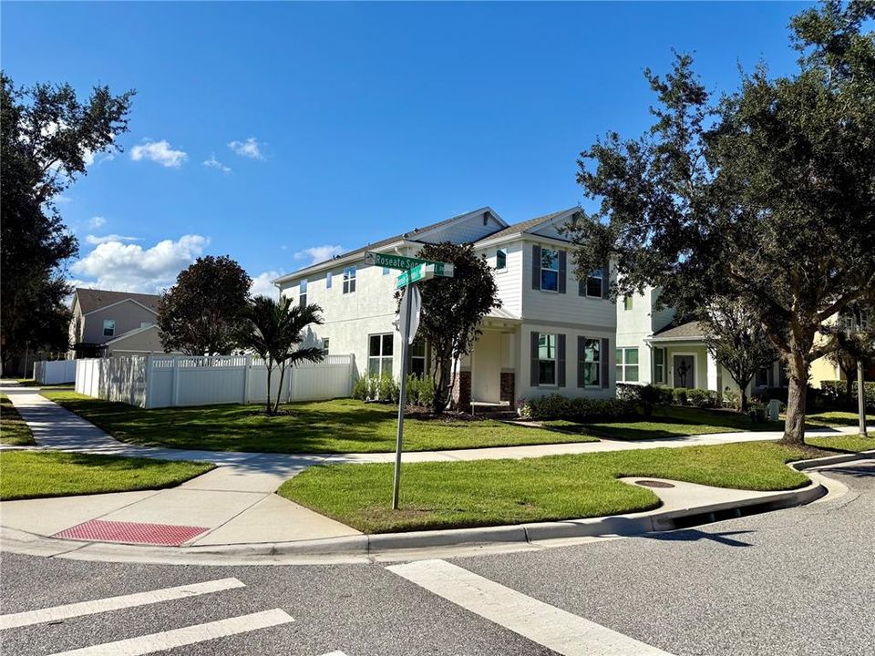 En Renta: $3,500 (3 camas, 2 baños, 1980 Pies cuadrados)