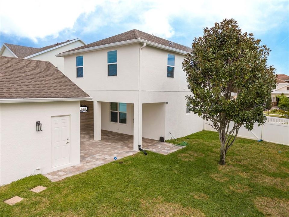 For Rent: $3,500 (3 beds, 2 baths, 1980 Square Feet)