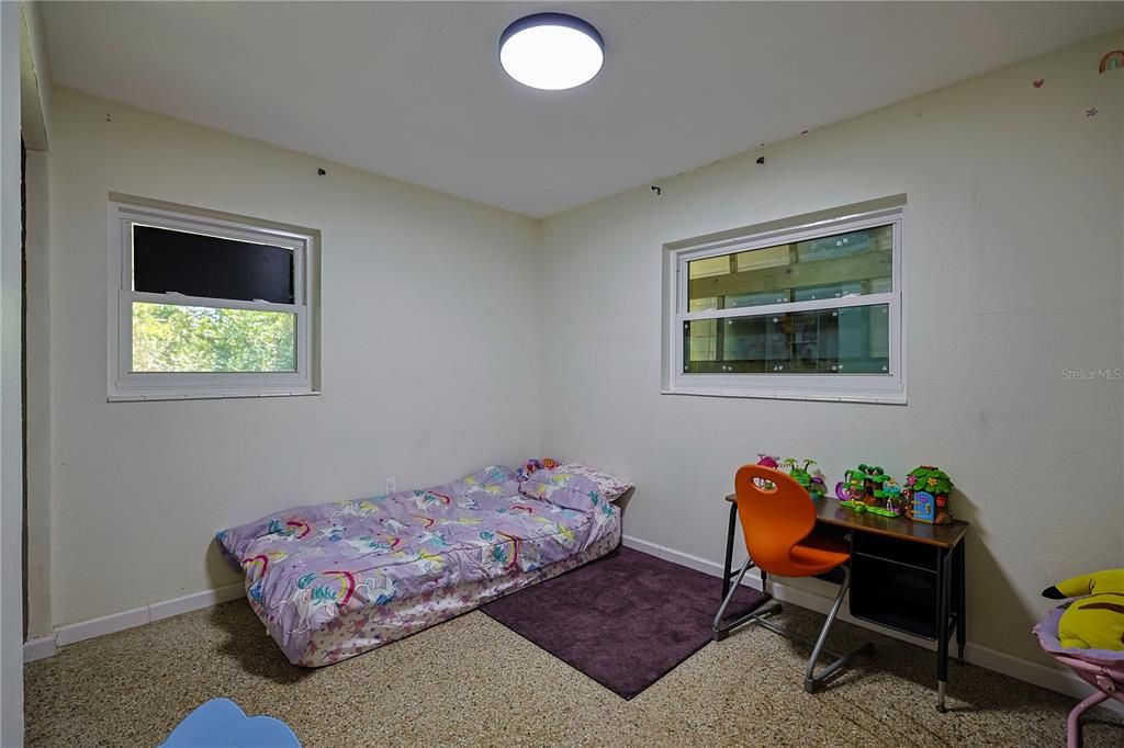 На продажу: $265,000 (3 спален, 2 ванн, 1654 Квадратных фут)