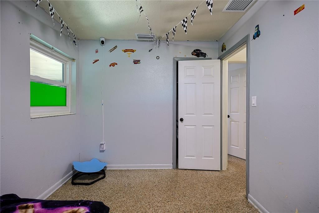 На продажу: $265,000 (3 спален, 2 ванн, 1654 Квадратных фут)