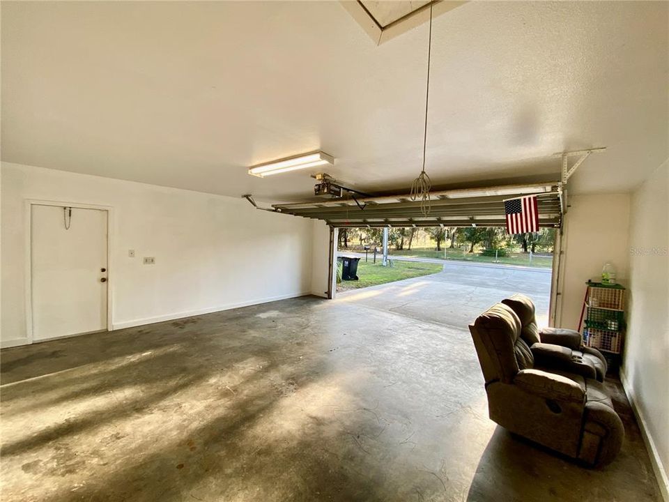 En Venta: $345,000 (3 camas, 2 baños, 1460 Pies cuadrados)