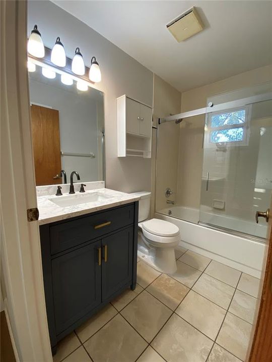 En Venta: $345,000 (3 camas, 2 baños, 1460 Pies cuadrados)