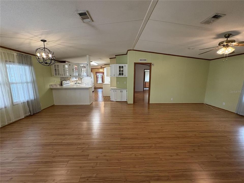 En Renta: $1,990 (3 camas, 2 baños, 1568 Pies cuadrados)