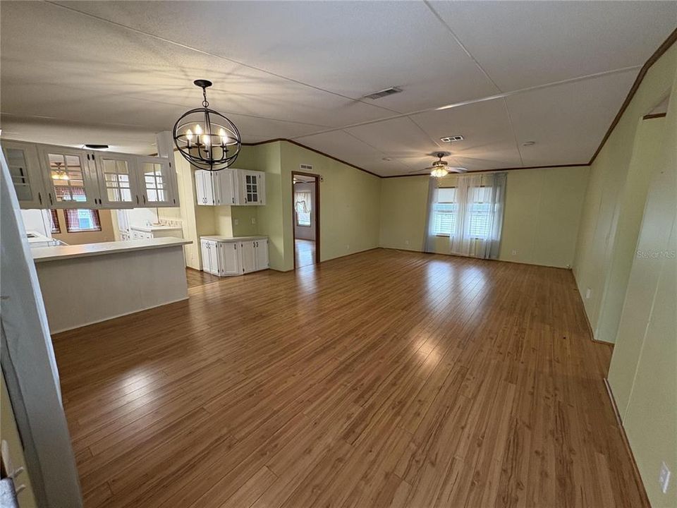 En Renta: $1,990 (3 camas, 2 baños, 1568 Pies cuadrados)