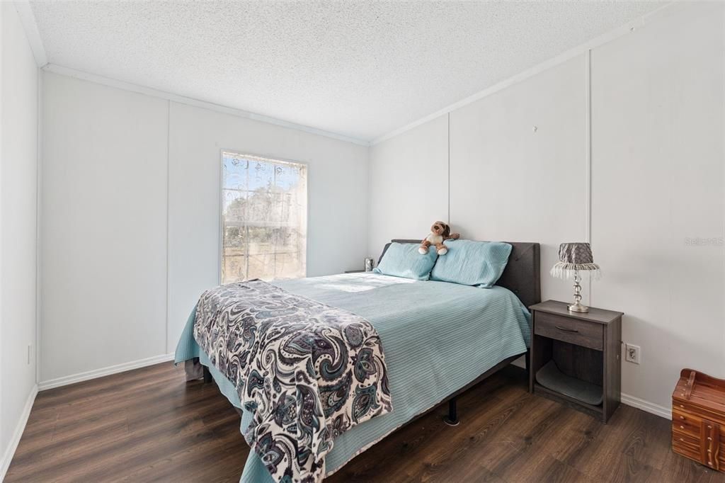 待售: $255,000 (3 贝兹, 2 浴室, 1488 平方英尺)