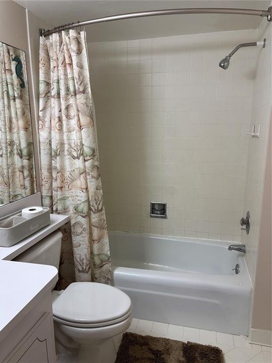 出租: $1,850 (1 贝兹, 1 浴室, 810 平方英尺)