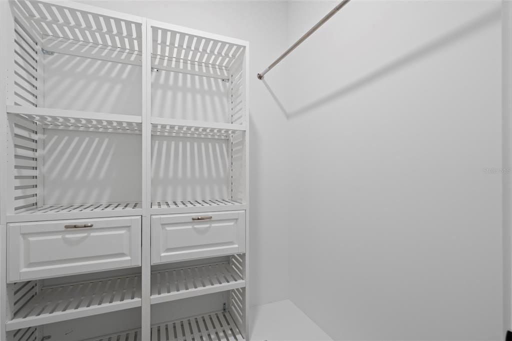 For Sale: $369,000 (3 beds, 2 baths, 1248 Square Feet)