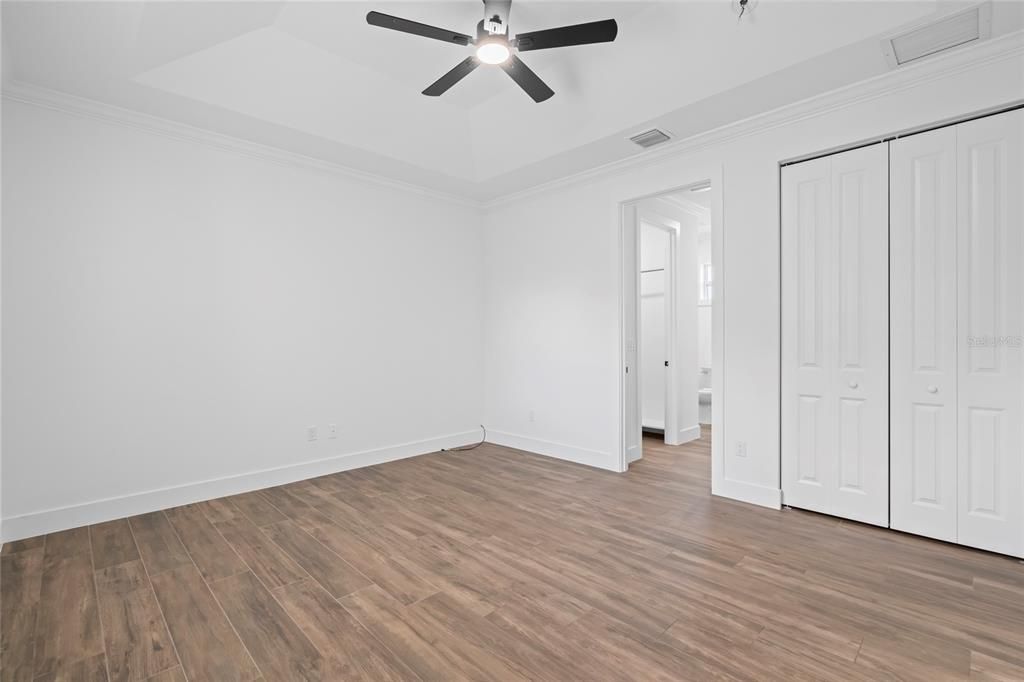 For Sale: $369,000 (3 beds, 2 baths, 1248 Square Feet)