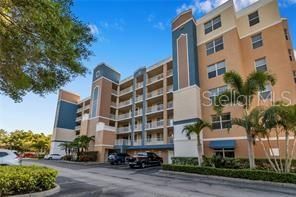 For Sale: $324,990 (2 beds, 2 baths, 1324 Square Feet)