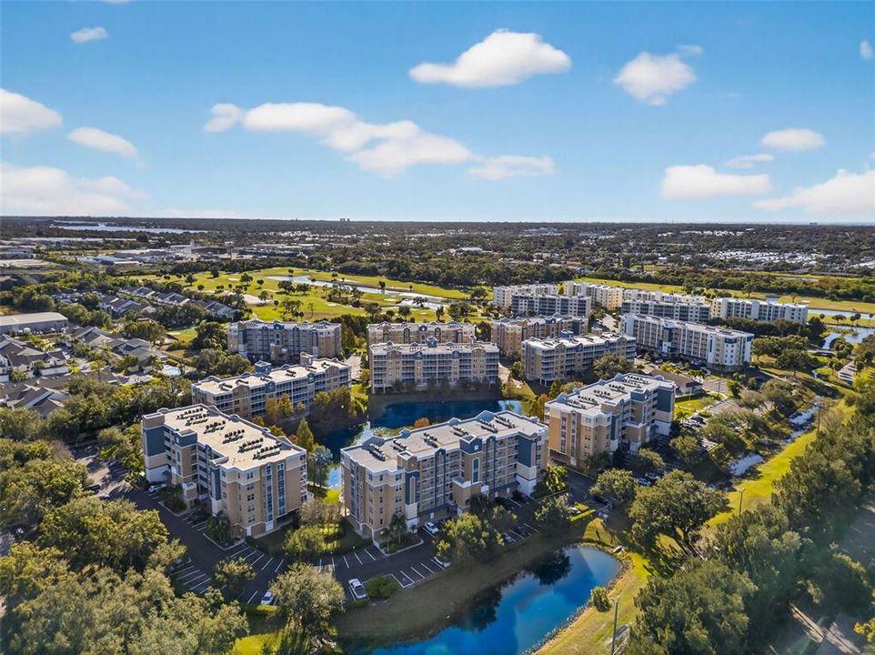 For Sale: $324,990 (2 beds, 2 baths, 1324 Square Feet)