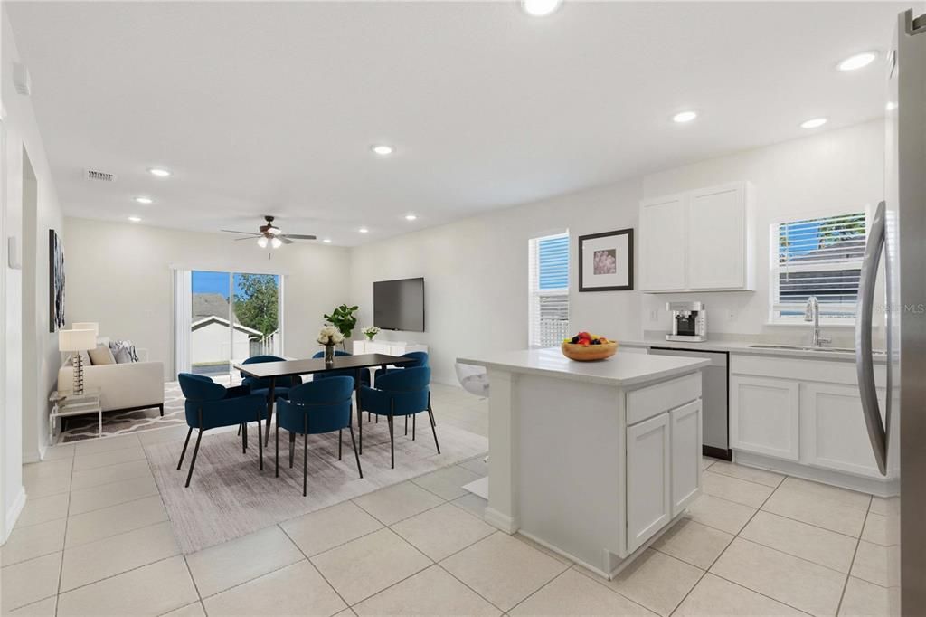 For Sale: $325,000 (3 beds, 2 baths, 1560 Square Feet)