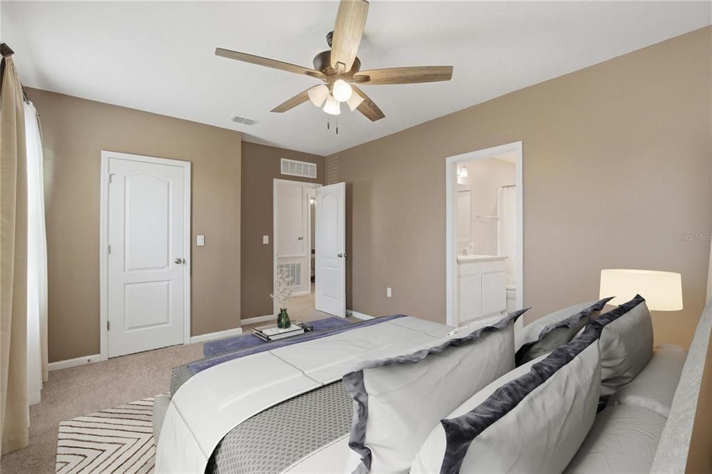 For Sale: $325,000 (3 beds, 2 baths, 1560 Square Feet)