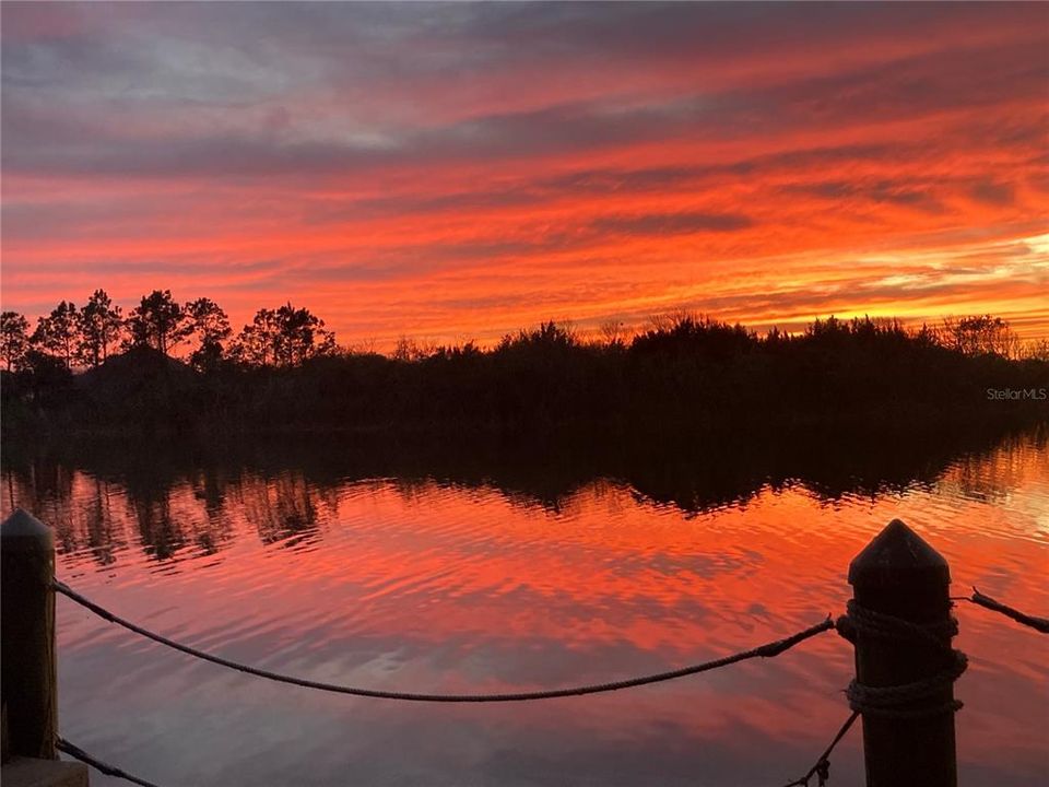 For Sale: $699,000 (3 beds, 3 baths, 2703 Square Feet)