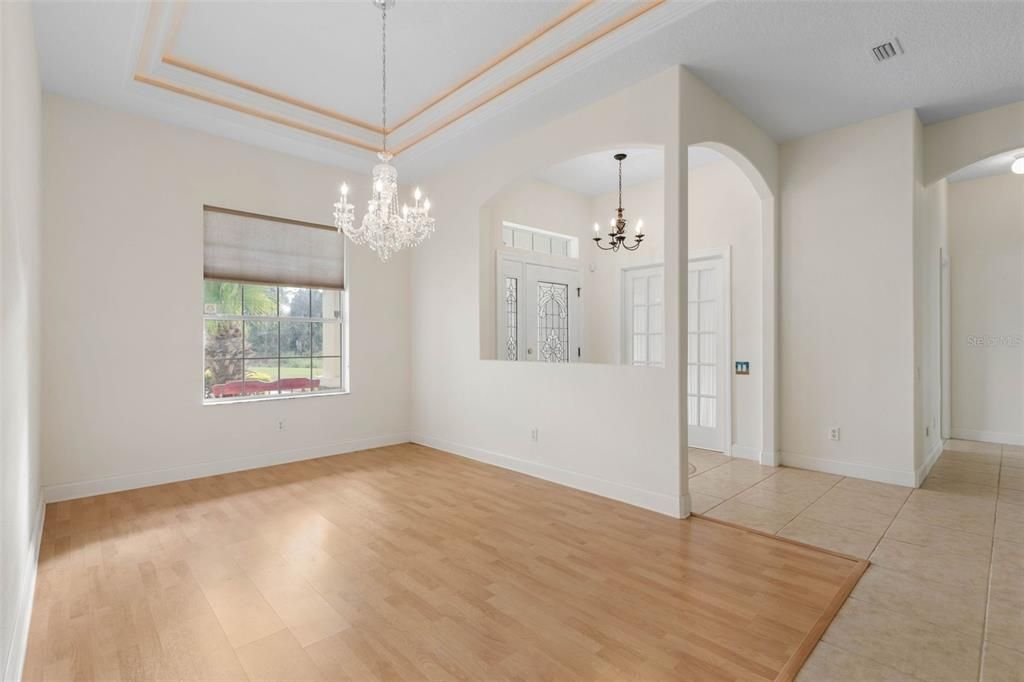 For Sale: $699,000 (3 beds, 3 baths, 2703 Square Feet)