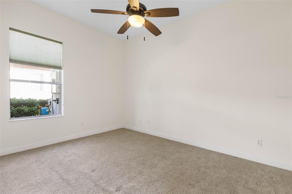 For Sale: $699,000 (3 beds, 3 baths, 2703 Square Feet)