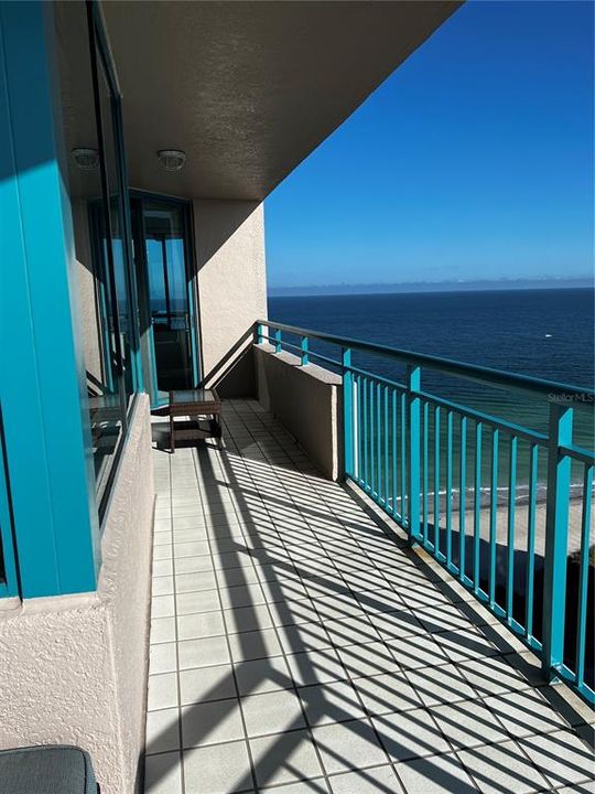 На продажу: $1,100,000 (2 спален, 2 ванн, 1579 Квадратных фут)