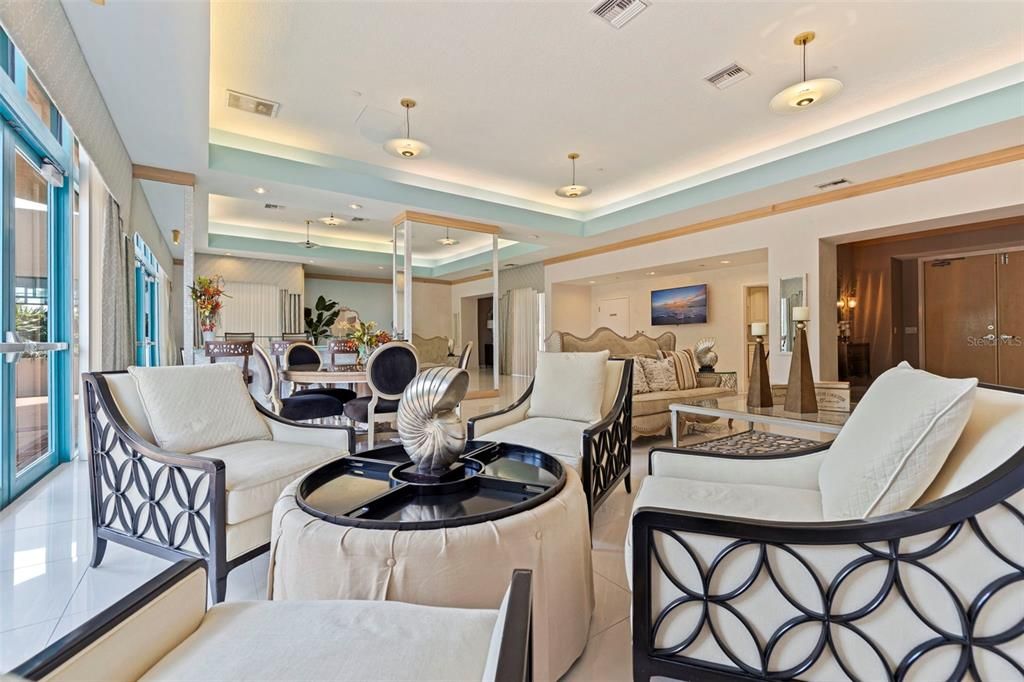 На продажу: $1,100,000 (2 спален, 2 ванн, 1579 Квадратных фут)