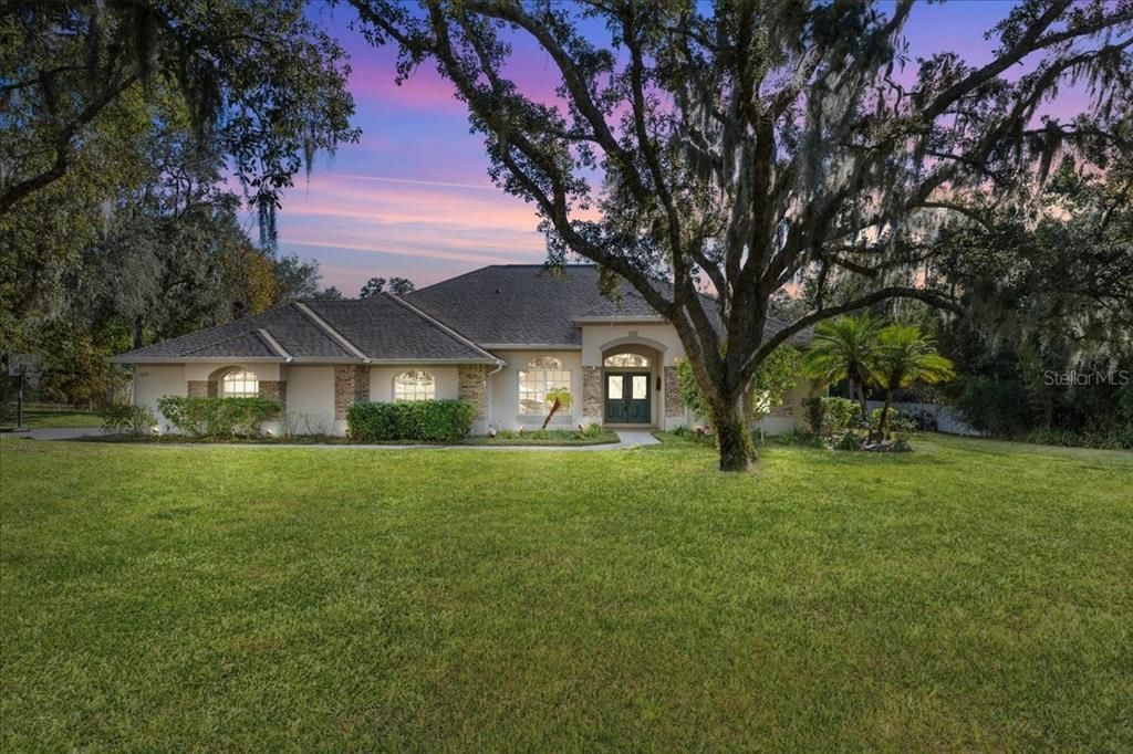 На продажу: $650,000 (5 спален, 2 ванн, 3182 Квадратных фут)