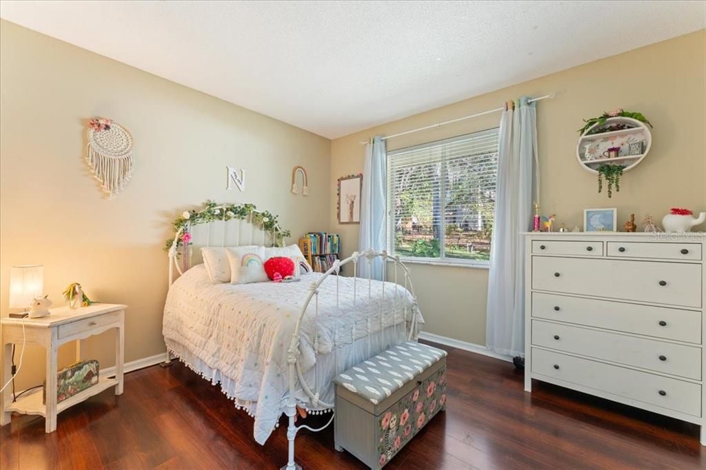 For Sale: $650,000 (5 beds, 2 baths, 3182 Square Feet)