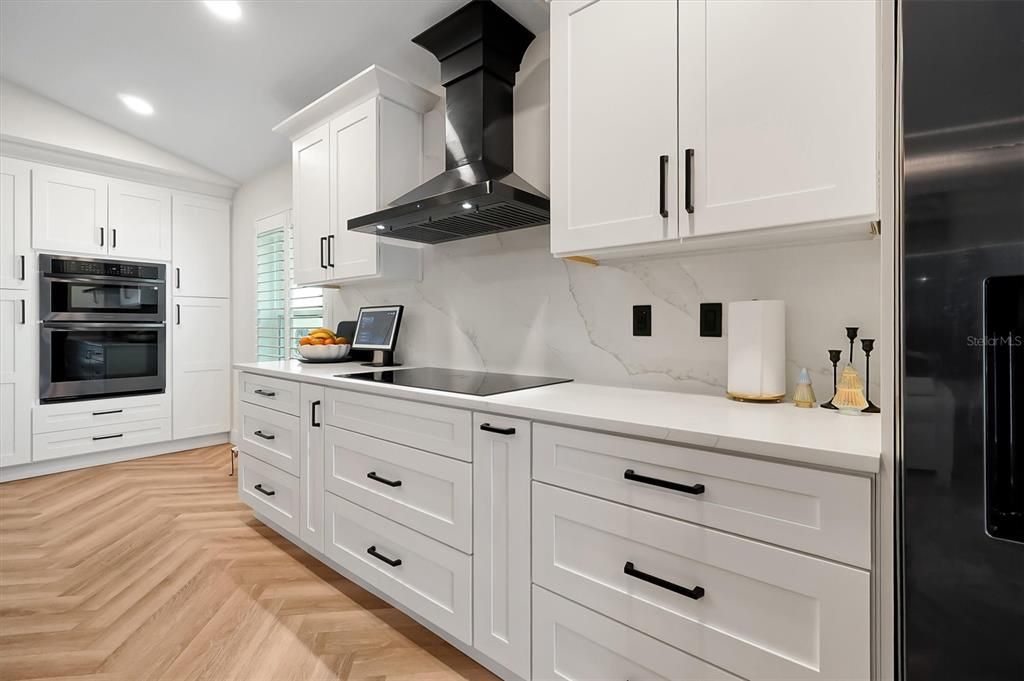 For Sale: $699,000 (3 beds, 2 baths, 1673 Square Feet)