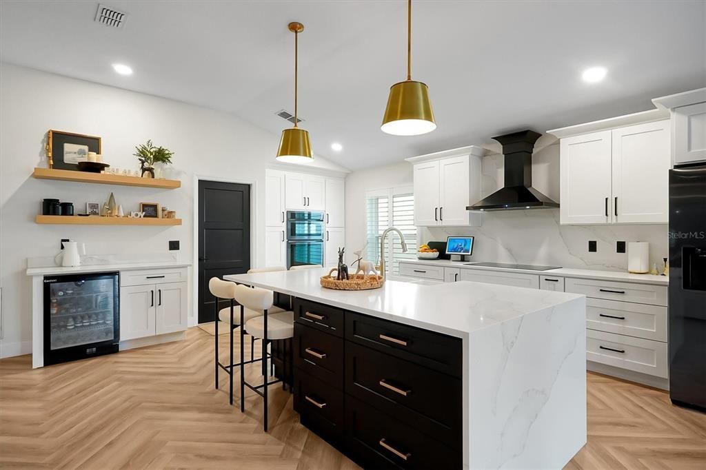 For Sale: $699,000 (3 beds, 2 baths, 1673 Square Feet)