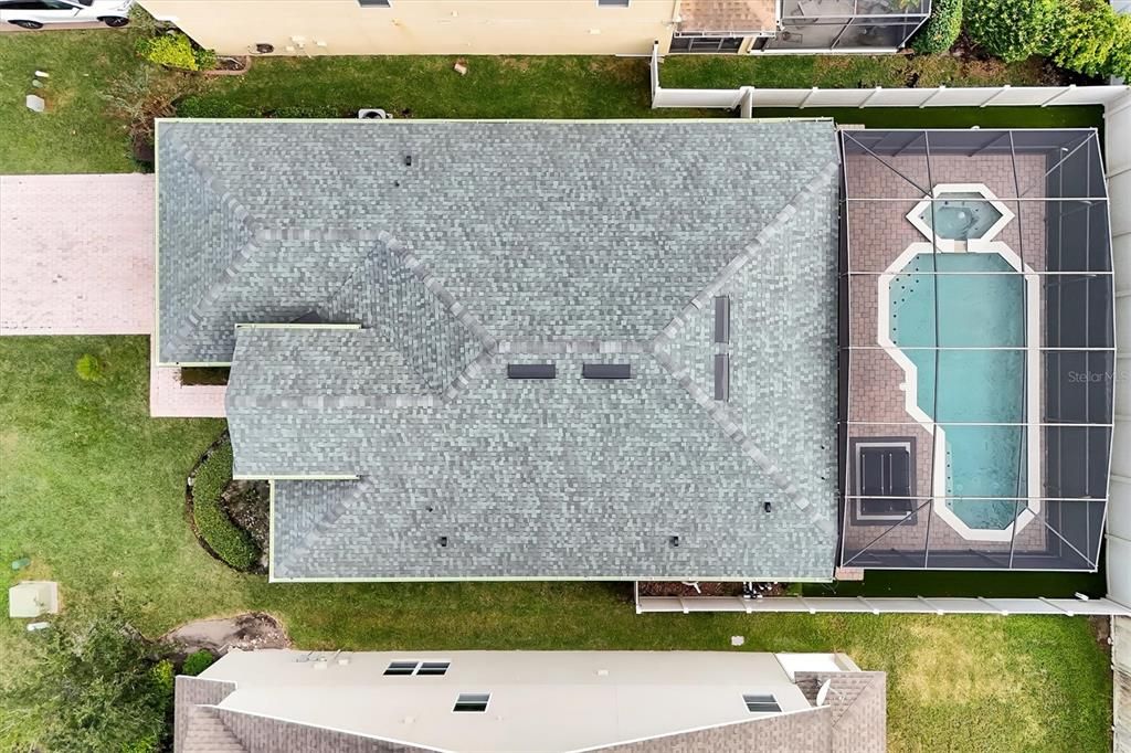 For Sale: $699,000 (3 beds, 2 baths, 1673 Square Feet)