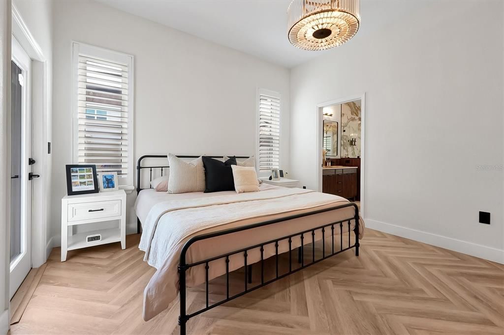 For Sale: $699,000 (3 beds, 2 baths, 1673 Square Feet)