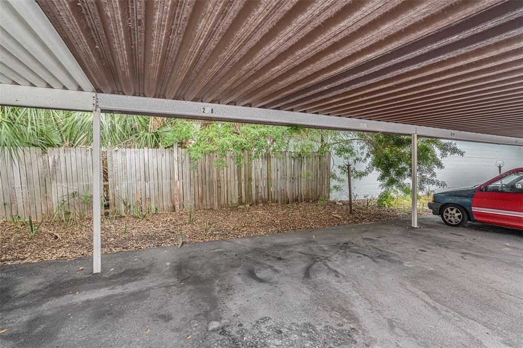 На продажу: $49,000 (1 спален, 1 ванн, 732 Квадратных фут)