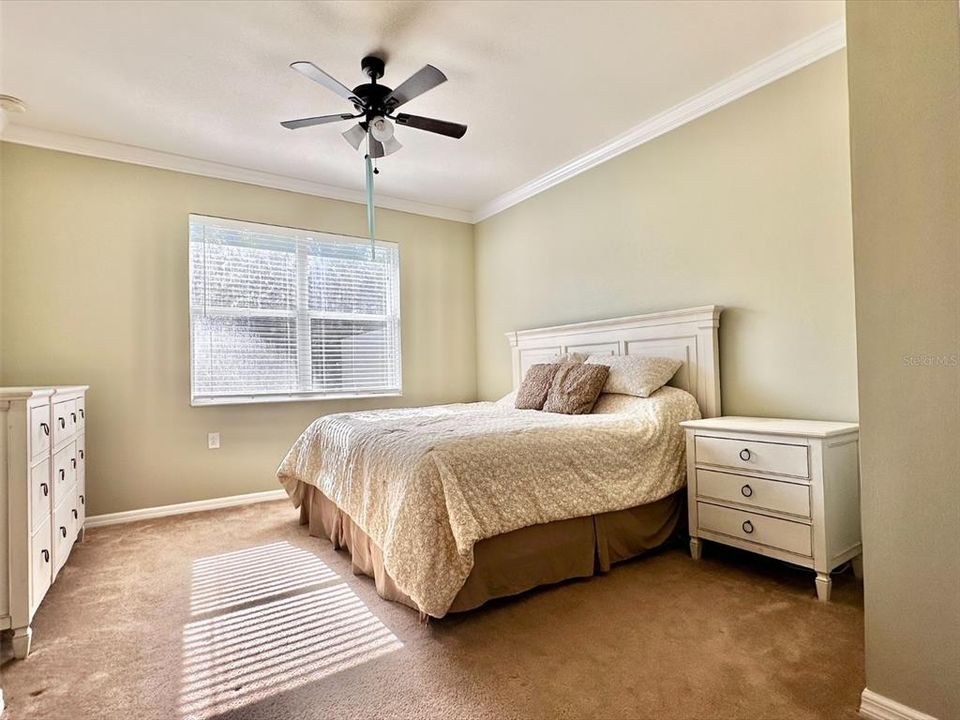 На продажу: $348,000 (2 спален, 2 ванн, 1227 Квадратных фут)