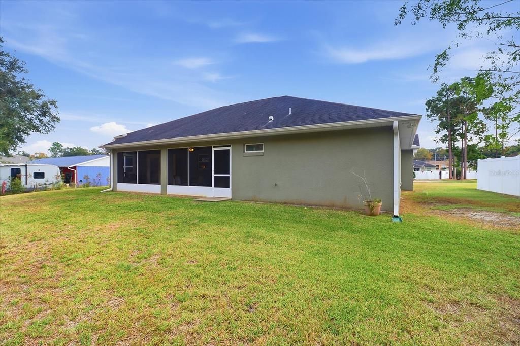 For Sale: $425,000 (4 beds, 3 baths, 2033 Square Feet)