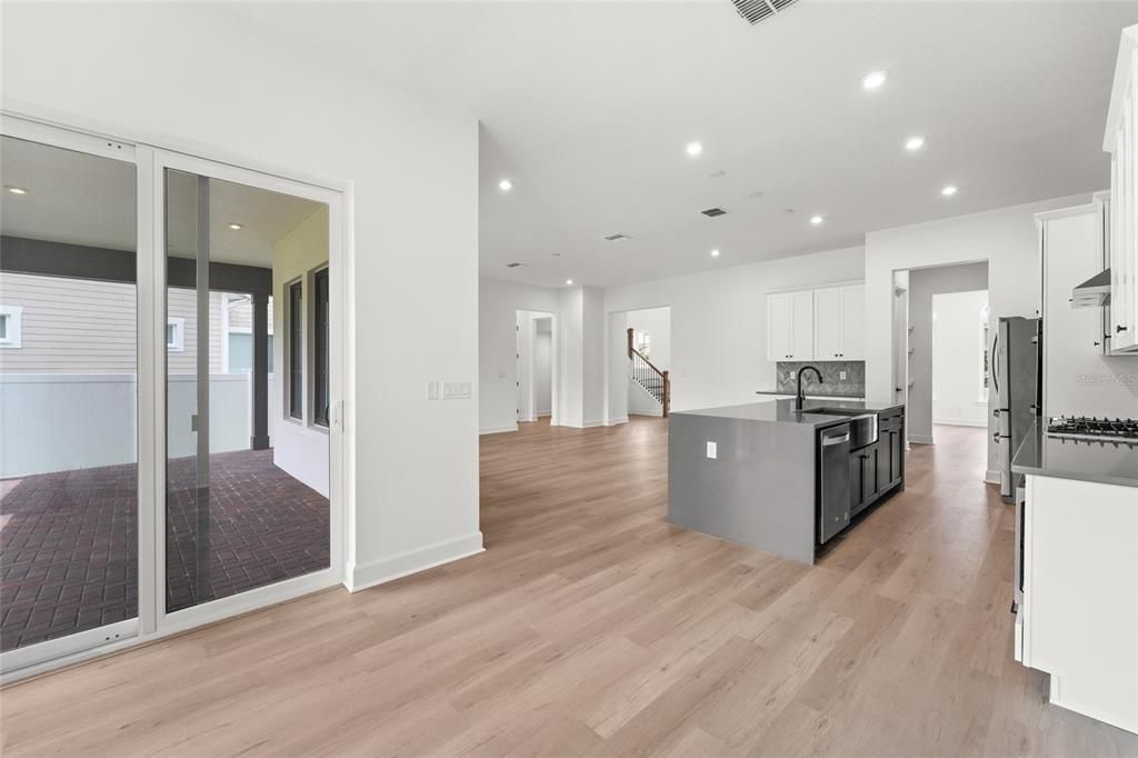 В аренду: $5,600 (4 спален, 3 ванн, 2828 Квадратных фут)