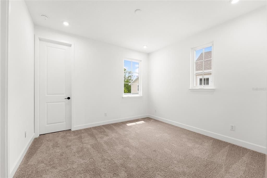 В аренду: $5,600 (4 спален, 3 ванн, 2828 Квадратных фут)