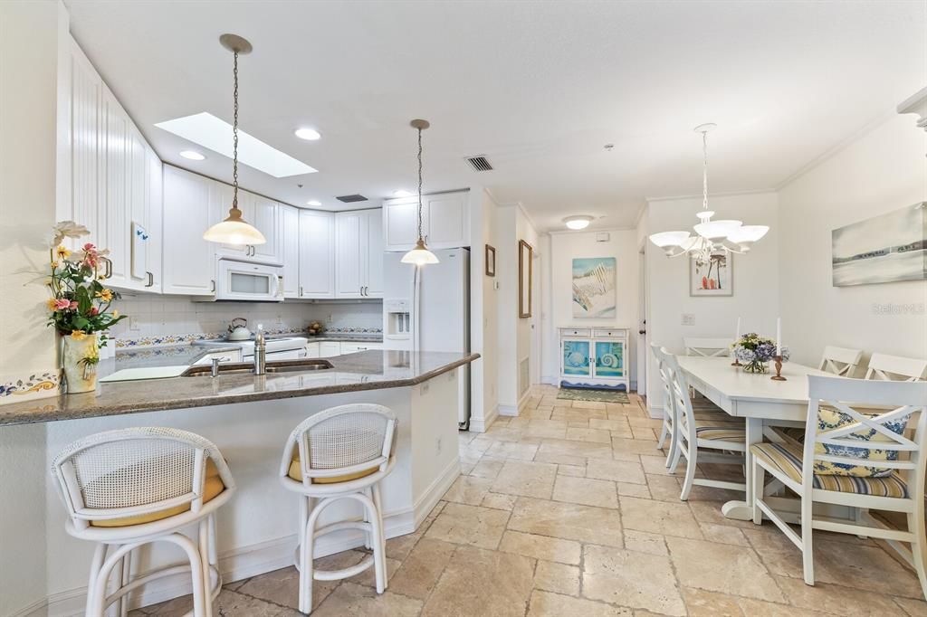 En Venta: $1,195,000 (2 camas, 2 baños, 1049 Pies cuadrados)