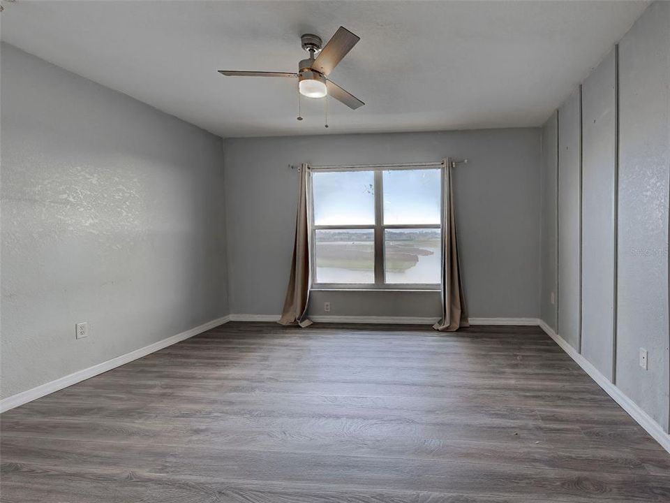 待售: $219,000 (2 贝兹, 2 浴室, 1168 平方英尺)