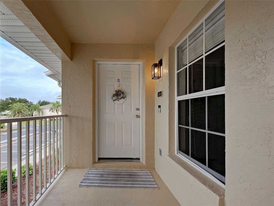 待售: $219,000 (2 贝兹, 2 浴室, 1168 平方英尺)