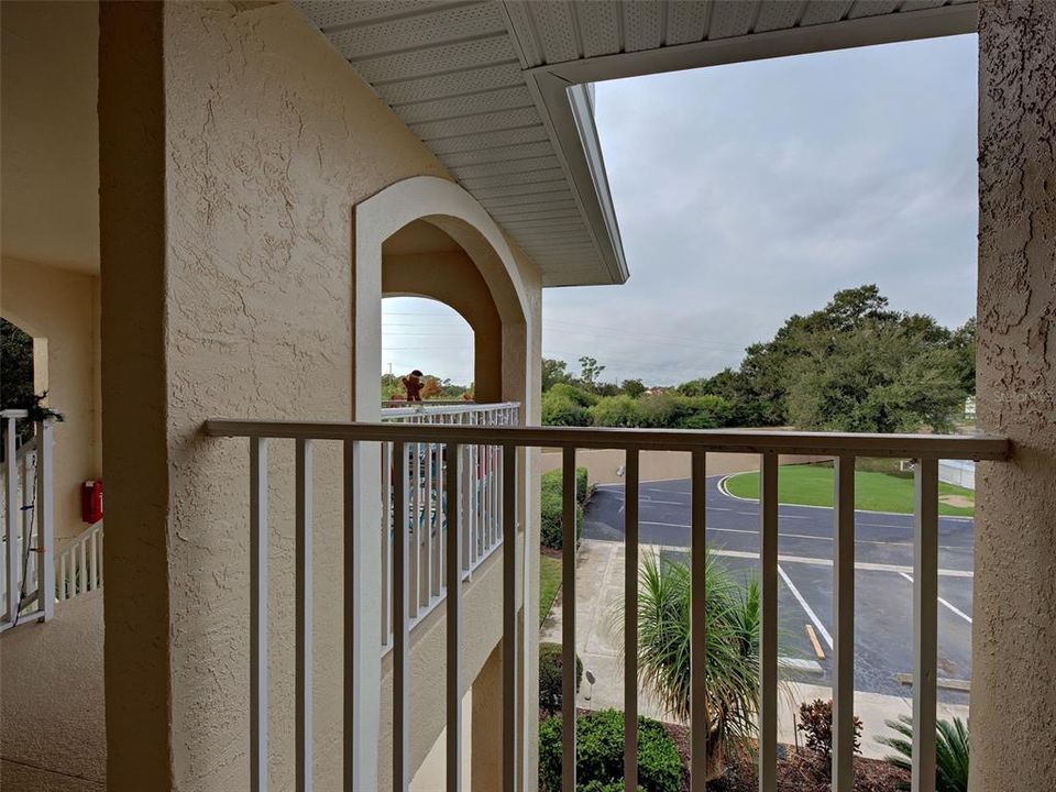 待售: $219,000 (2 贝兹, 2 浴室, 1168 平方英尺)