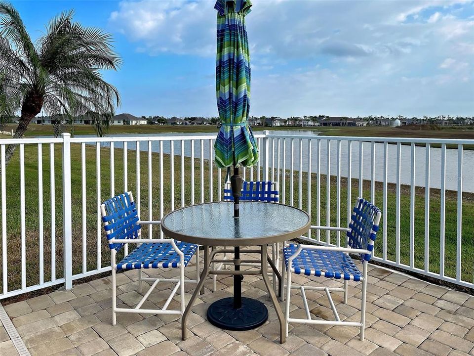 待售: $219,000 (2 贝兹, 2 浴室, 1168 平方英尺)