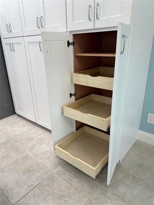 For Sale: $479,000 (3 beds, 2 baths, 1875 Square Feet)