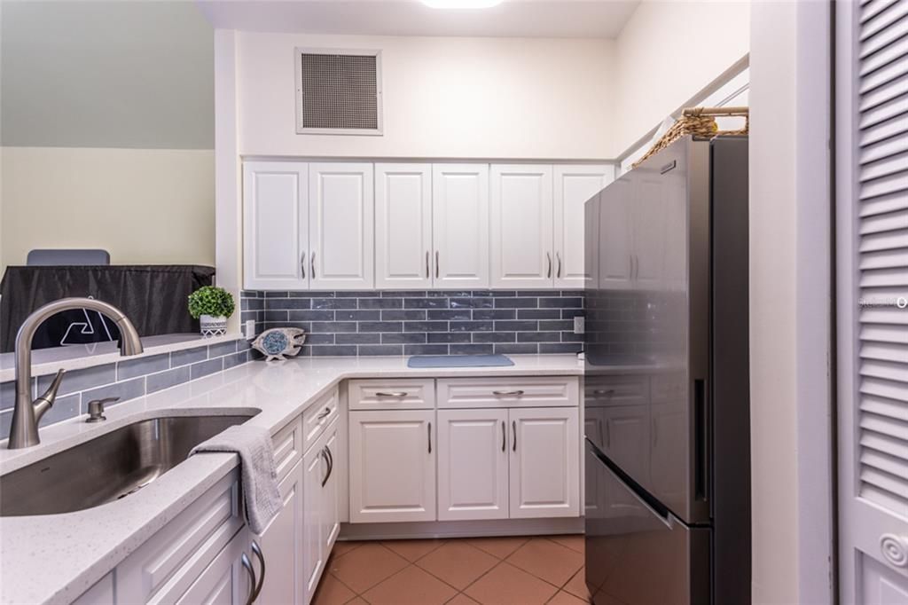 For Sale: $479,000 (3 beds, 2 baths, 1875 Square Feet)