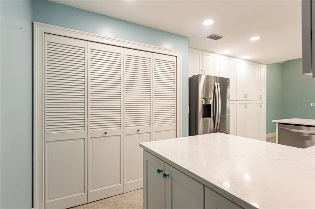 For Sale: $479,000 (3 beds, 2 baths, 1875 Square Feet)