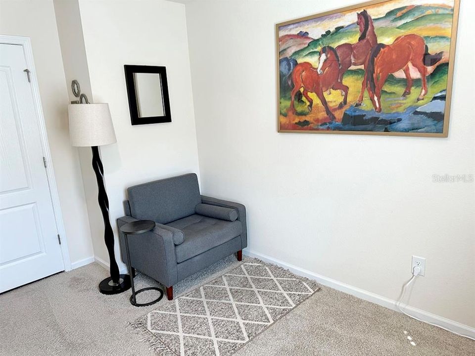 待售: $380,000 (4 贝兹, 2 浴室, 1862 平方英尺)