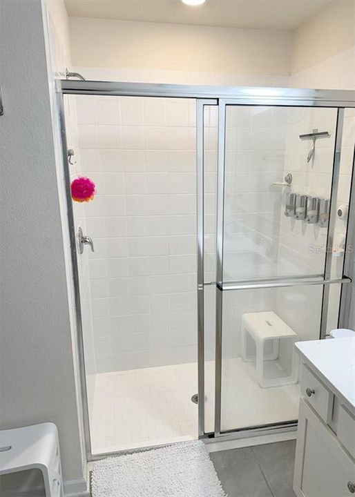 待售: $380,000 (4 贝兹, 2 浴室, 1862 平方英尺)