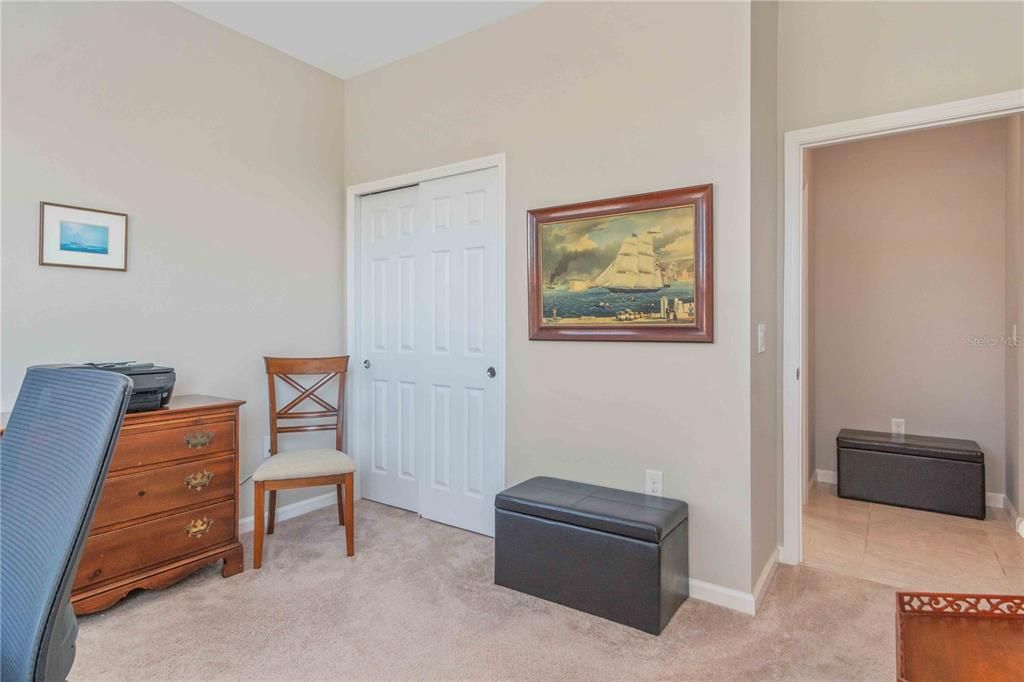 待售: $377,000 (2 贝兹, 2 浴室, 1669 平方英尺)